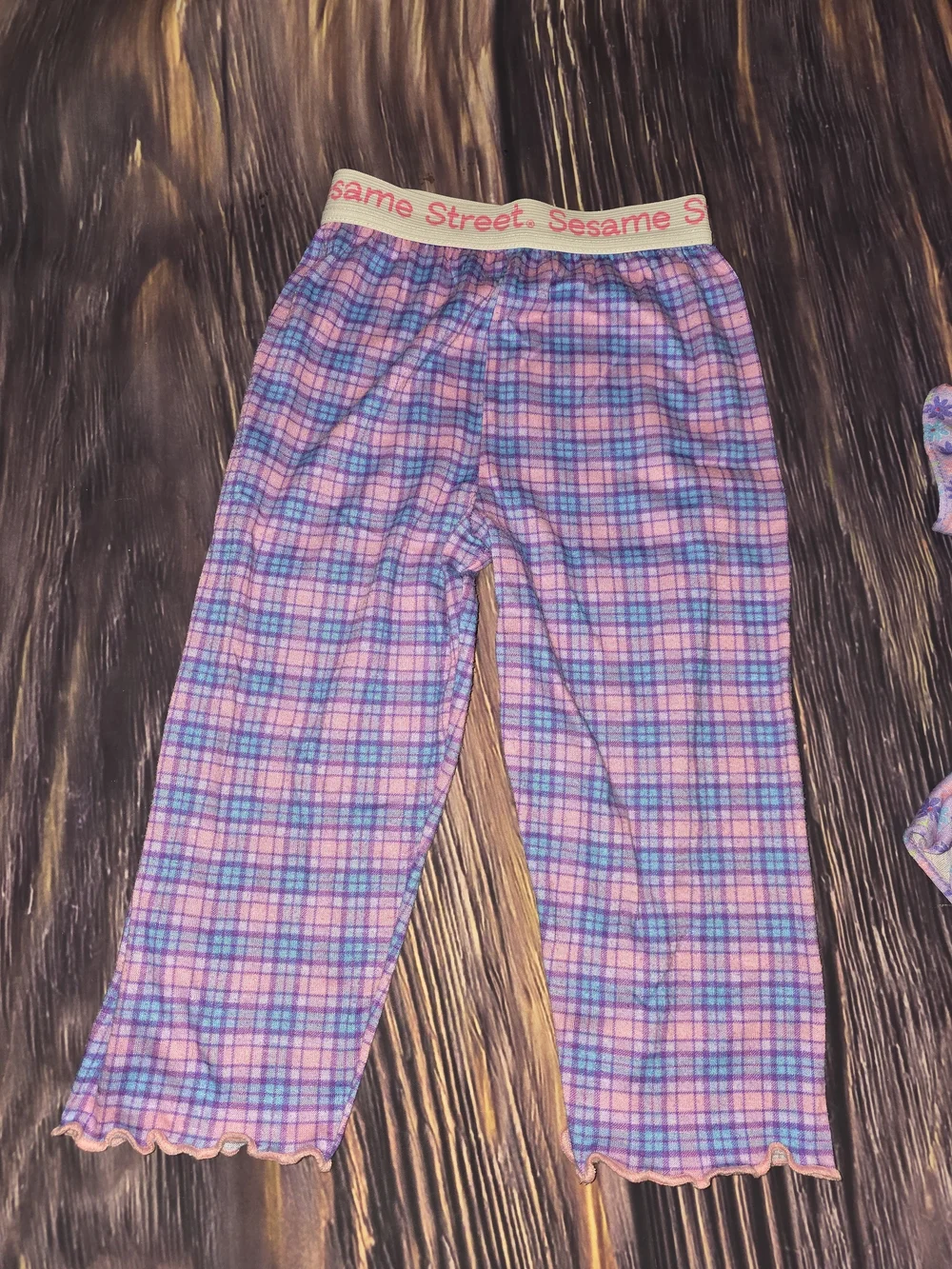 ViNtAGe, RaRE Sesame Street Pink & Purple Elmo Ruffle Pajama Set